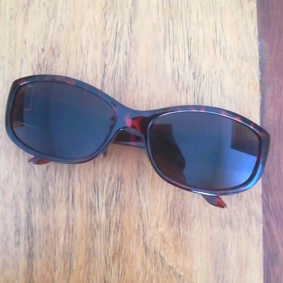 Tortoiseshell Prescription Sunglasses - Picture 4 of 4